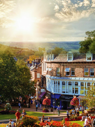 Harrogate | Experience the slow life of a small town. 