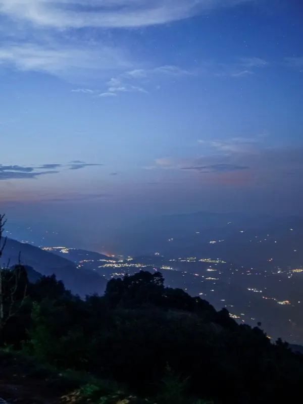 昆明周邊｜戛灑哀牢山兩天一夜吃住行攻略