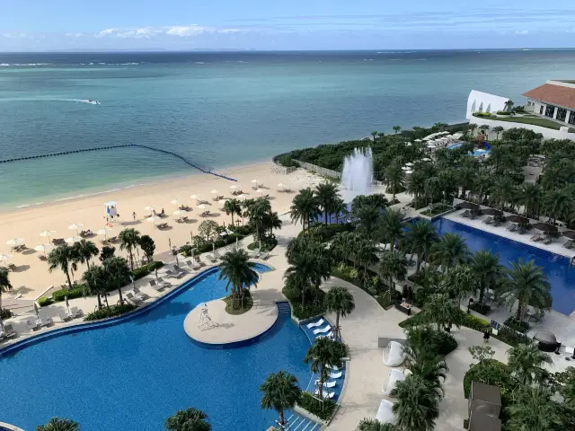 Một khách sạn gia đình tuyệt vời ở Okinawa, nơi bạn có thể ngắm hoàng hôn tuyệt đẹp