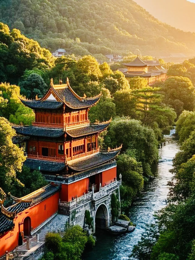 A Serene Sojourn at Yuantong Temple in Kunming