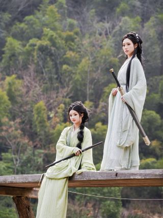 Shaoxing Xinchang: Follow the female lead of Blossom