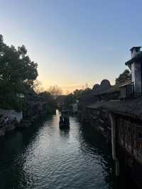 枕水烏鎮，尋一場江南舊夢