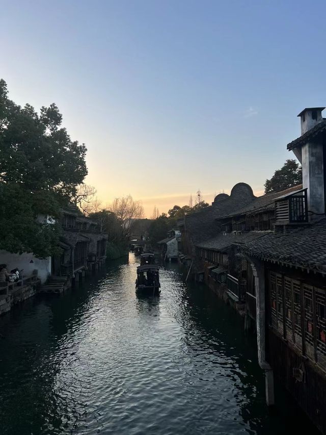 枕水烏鎮，尋一場江南舊夢