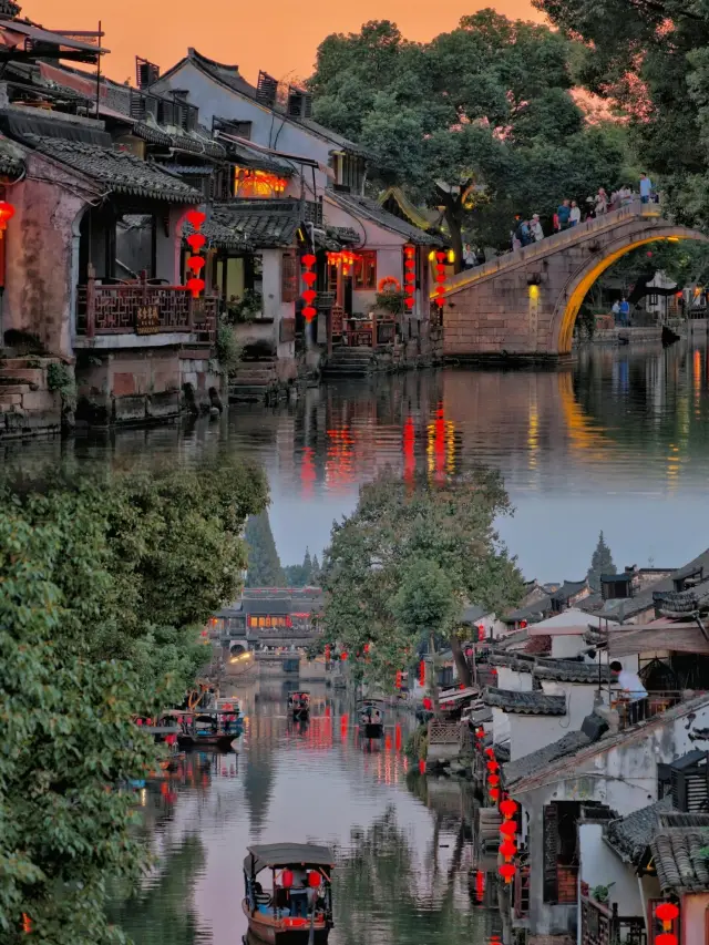 Half Fireworks, Half Poetry: Xitang Ancient Town Travel Guide