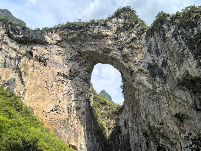 羅甸大小井：坐竹筏、鑽山洞，探秘貴州「小三亞」