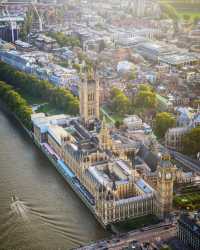 英國解除對巴基斯坦航空嘅禁飛令