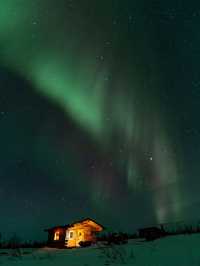 乘極光列車泡溫泉|7天解鎖阿拉斯加玩法