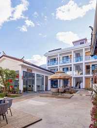 瀘沽湖封神民宿！推窗就是整片藍朴墅全湖景Villa太絕了