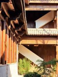 沉醉黃昏時分 | 麗江獅子山畔,枕著古城暮色入夢