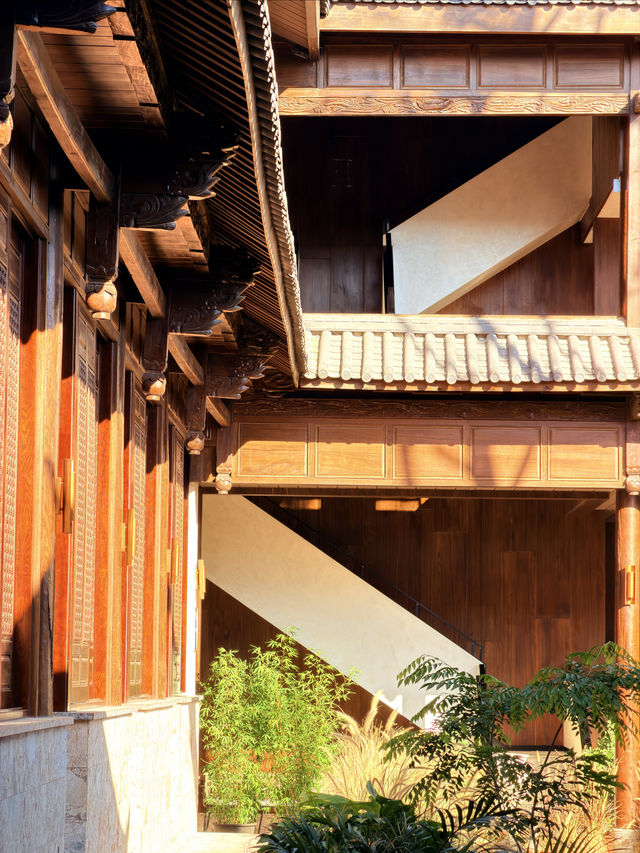 沉醉黃昏時分 | 麗江獅子山畔,枕著古城暮色入夢 沉醉黃昏時分 | 麗江獅子山畔,枕著古城暮色入夢