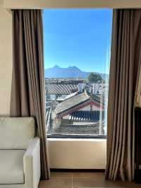 雪山窗景民宿躺平指南