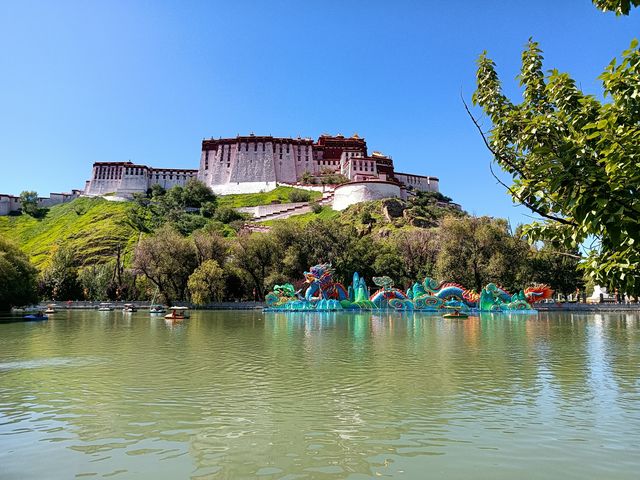布達拉宮背面 布達拉宮背面