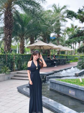 Saya bisa menginap di Hotel Marriott di Xiamen ini dengan langit-langit yang menghadap ke laut hingga seratus kali.