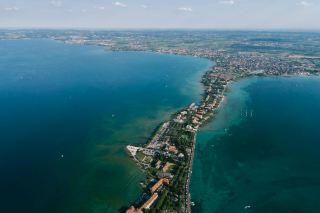 God’s eye view is absolutely stunning! Lake Garda, Italy, so beautiful it leaves you speechless…