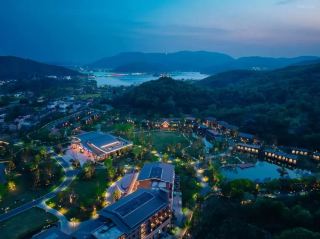 Jiaxing Kaiyuan Senbo Resort Hotel | Step into a fairy tale world! An all-in-one getaway surrounded by mountains, sea, and lakes