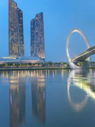 Jumeirah Nanjing: Endless luxury with river views!