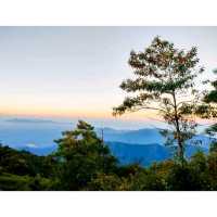 ยอดดอยผ้าห่มปก ความสูงที่ 2285เมตร⛰️🌥️