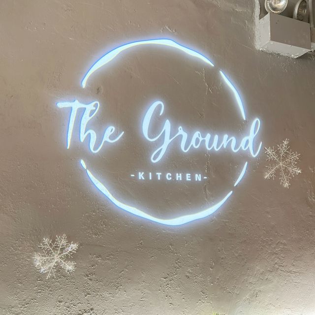 【 藍白小屋內的高質美食 】