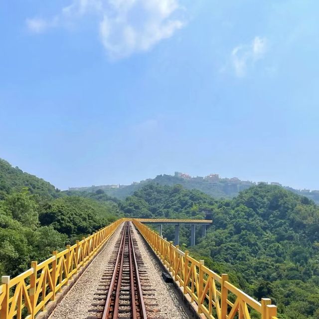 東部華僑城-仿如穿越瑞士小鎮的森林小火車