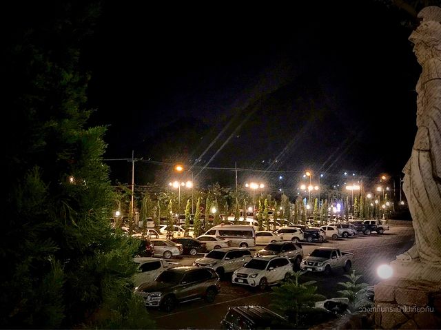 บรรยากาศดี วิวหลักล้าน มุมอร่อย เขาชีจรรย์