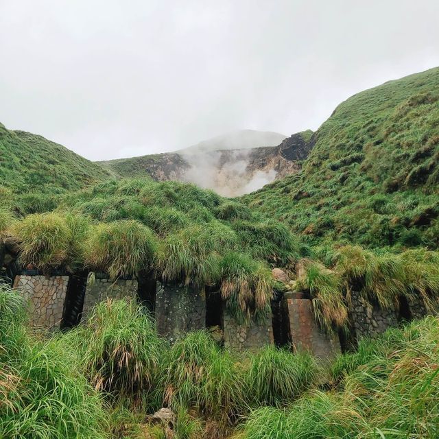 台北｜⛰️🌋♨️美麗的山區風景📍小油坑遊憩區 Xiaoyoukeng Recreation Area