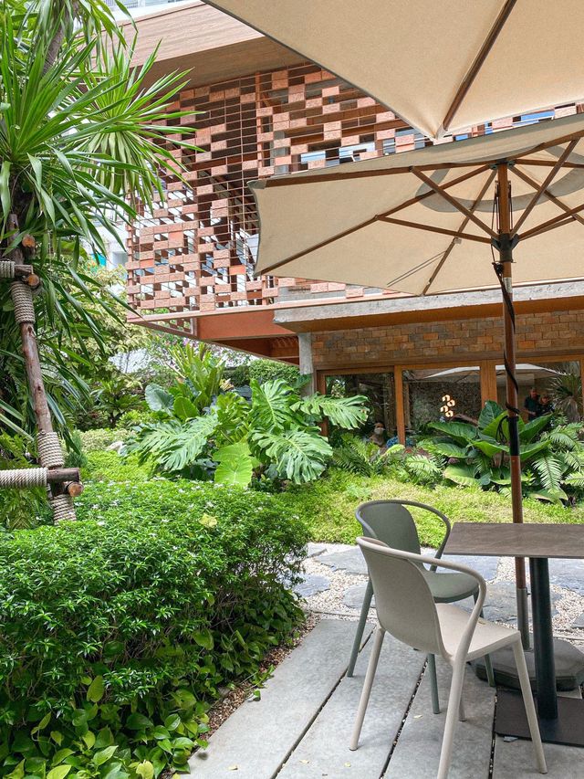 Nana Coffee Roasters Ari | ร้านกาแฟเจ้าเด็ด
