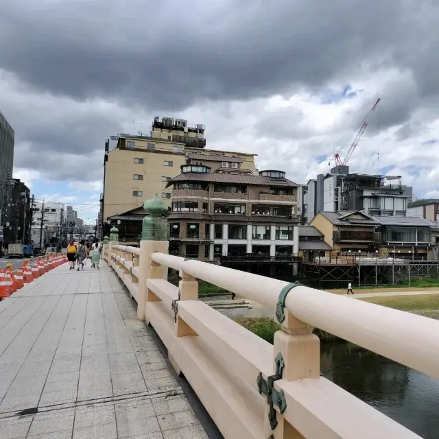 【京都】京都三条大橋で京都を感じる✨