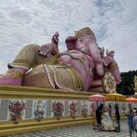 วัดสมานรัตนาราม วัดเดียวจบครบทุกอย่าง