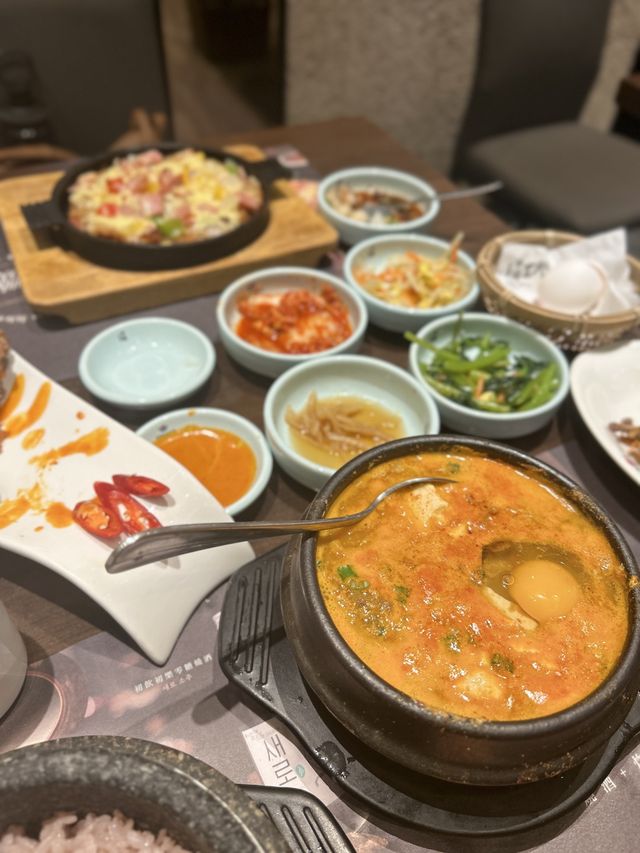 ［新竹市/東區］ 涓豆腐 新竹巨城店🇰🇷｜當月壽星大餐 怎麼可以放過涓豆腐呢！巨城美食吃起來！ 