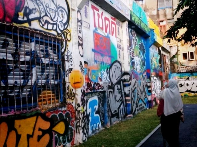 streat art graffiti  สวนเฉลิมหล้า