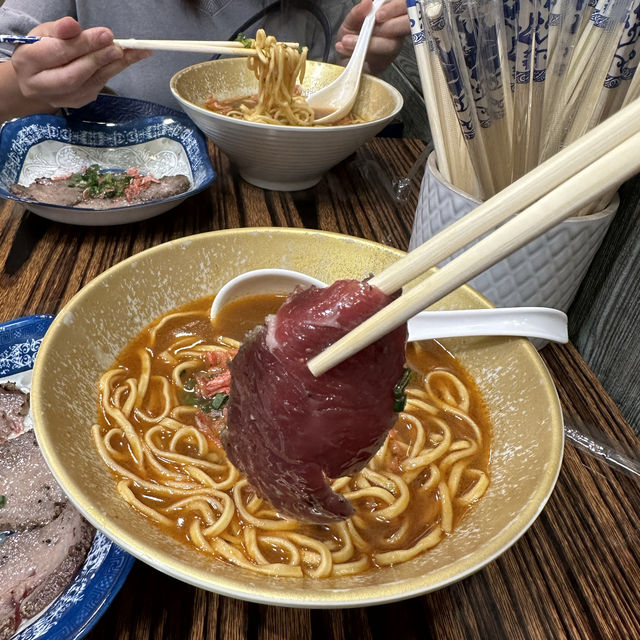 巷仔小店．尖沙咀港式伊麵店．只賣3款麵！