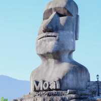 Moai 