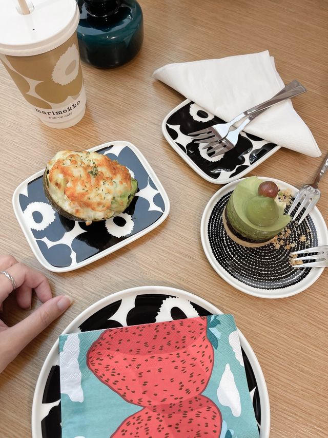 Marimekko Central embassy 🌸🌼