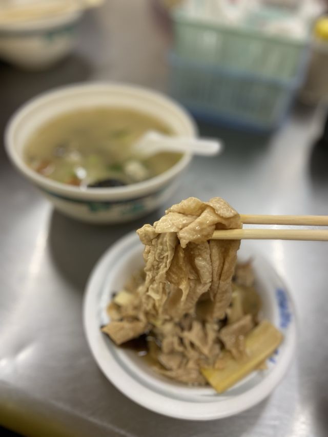 ［台南/中西］ 悅津鹹粥🍚｜台南必吃 超讚鹹粥 平價又好吃😍 