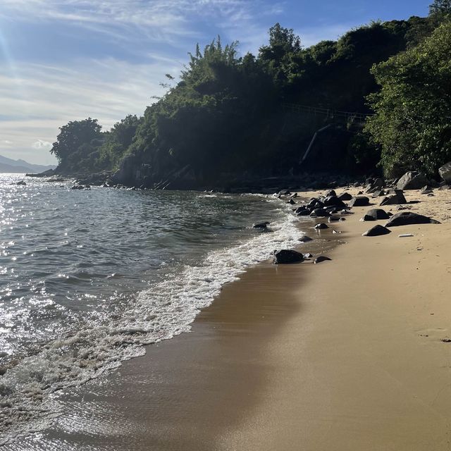 Serene Solitude: Lamma Island 