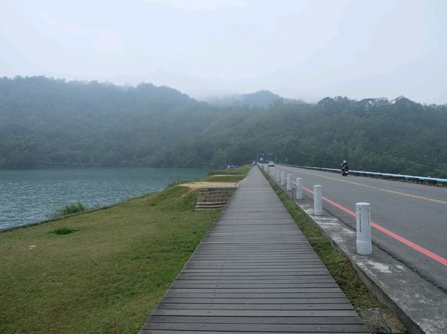 ไปปั่นจักรยานที่ #Sun Moon Lake กัน