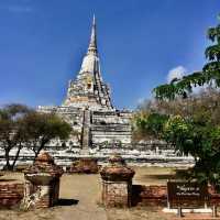 Wat Phukhao Thong