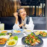 ตำนานความอร่อยคู่กรุงเทพ มายาวนานกว่า 27 ปี

ขนมจีนบางกอก