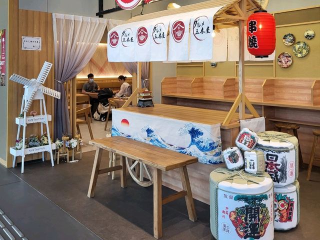 假日吃飯散步好去處