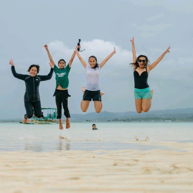 ☀️ Fun in the Sun at Poo Sandbar