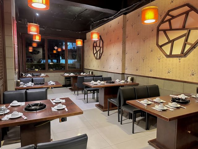 【 2023 屏東美食 】王記麻辣火鍋 鴛鴦鍋 無限冰淇淋