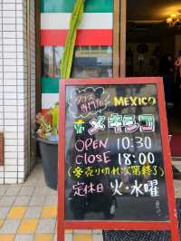 沖縄本島で大人気のタコス店 MEXICO