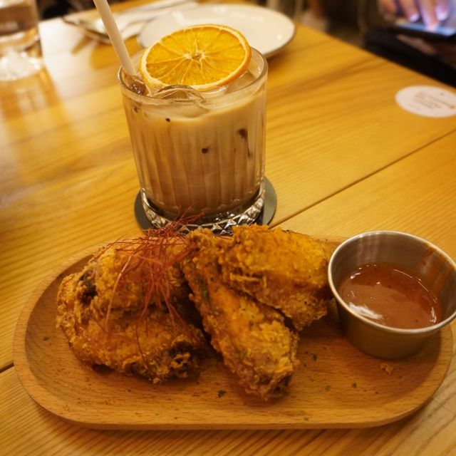 日系悠閒cafe