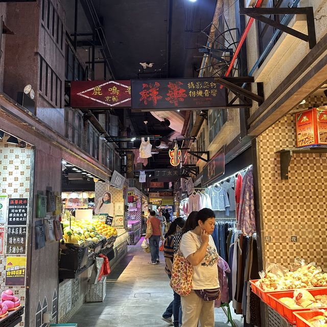 🌈充滿懷舊感既香港街市 – 東涌逸東邨街市
