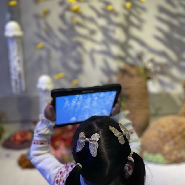 費用全免‼️色彩繽紛嘅全球首個數碼藝術水族館🌊