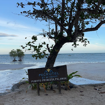 Microtel by  Wyndham 公主港