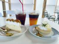 Sun’s son Cafe