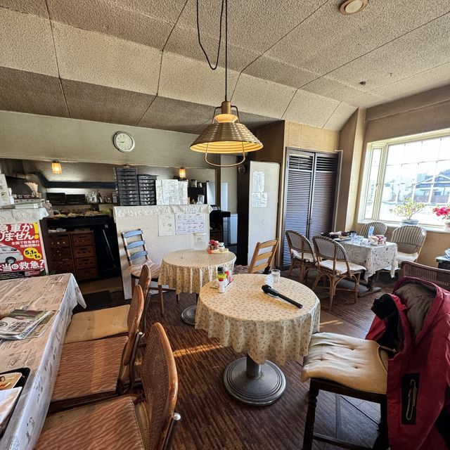 ヒロミ 本店
