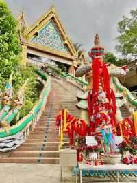 Khao Rang Samakkhitham Temple 