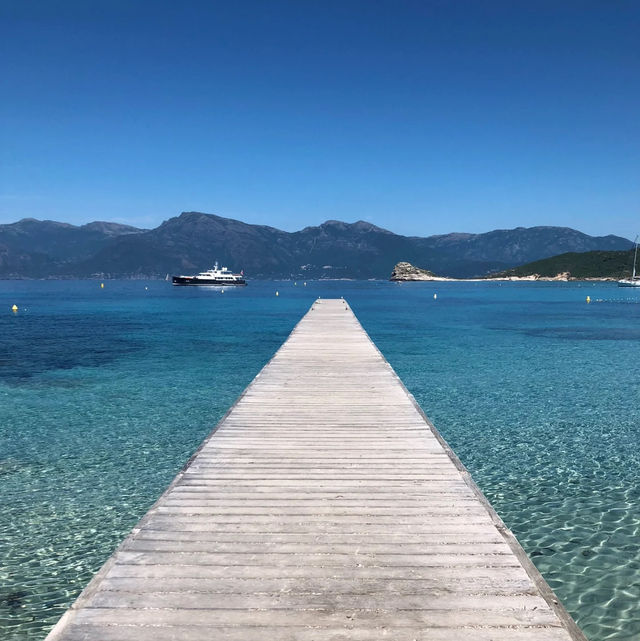 「月亮海灘🏖️夏日避暑流連忘返！」